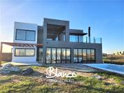 Casa en Venta en San Sebastian, Escobar, G.B.A. Zona...