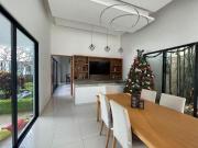 Casa en Venta en San Vicente – Lista para Entrega...