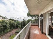 Casa en venta en Sant Cebrià de Vallalta, Barcelona...