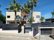 Casa en venta en Sant Cugat del Vallès, Valldoreix. Casa...