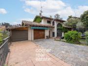 Casa en venta en Sant Cugat del Vallès, Valldoreix. Tu...