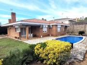 Chalet en venta en Sant Quirze del Vallès, de 215 m² 4...