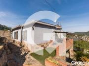 Casa en venta en Sant Vicenç dels Horts. CASA EN PLANTA...