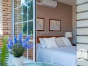 Casa en venta en Sant Vicenç dels Horts. La Casa Agency...