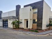 Casa en venta en Santa Bárbara, Torreón, Coahuila de...