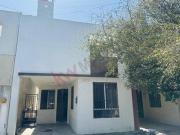 Casa en venta, en Santa Cecilia, Apodaca, Nuevo León
