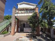 Casa en venta en Santa Coloma de Gramenet, Guinardera....