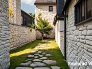 Casa en venta en Santa Coloma de Gramenet, Riu Sud. CASA...