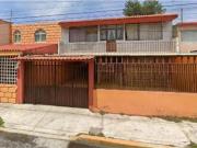 Casa en venta en Santa Cruz Acatlan, Naucalpan de...