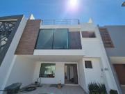 Casa en Venta en Santa Cruz Buenavista, Puebla, Puebla