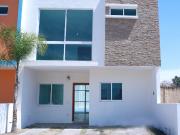 CASA EN VENTA EN SANTA CRUZ DEL ASTILLERO