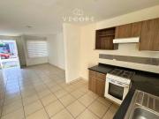 CASA EN VENTA EN SANTA CRUZ DEL VALLE, TLAJOMULCO DE ZUÑIGA