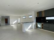 Casa en Venta en Santa Elena Pilar del Este Fondo al verde