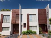 Casa en venta en Santa Fe Juriquilla, Gran Ubicación,...