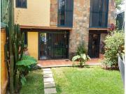 Casa en venta en Santa Maria Ahuacatitlan, Cuernavaca,...