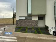 Casa en venta en Santa Maria de Guido, Morelia,...