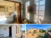 Casa en venta en Santa Oliva. de dos plantas...