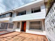 casa en venta en santa paula. Cod V9744900