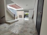 casa en venta en santa rita. Cod V11739