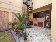 Casa en venta en Santiago De Surco a S/2,184,000