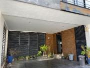 Casa en venta en Santiago Momoxpan, privada con 3 casas...