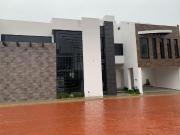 Casa en venta en Santiago Tlapacoya Centro, Pachuca de...