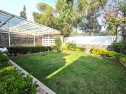 Casa en Venta en Satélite con Hermosos Jardines