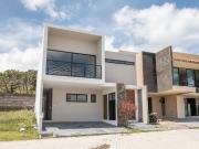 Casa en Venta en Sauco Residencial