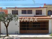CASA EN VENTA EN SECCIÓN 38