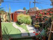 Casa en Venta en Cercano a Av. Troncos Viejos con calle...