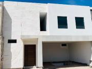 CASA EN VENTA EN SECTOR VIÑEDOS EN TORREON, COAHUILA