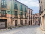 Casa en venta en Segovia, Plaza Mayor San Agustín....