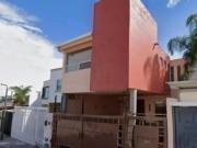 Casa en venta en Senda del Rocio, Milenio III, Santiago...