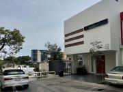 CASA EN VENTA EN SENDAS RESIDENCIAL VALLE IMPERIAL