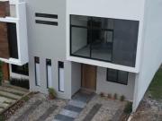 CASA EN VENTA, EN SENDEROS DE MONTEVERDE, TLAJOMULCO DE...