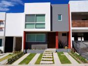 Casa en Venta en Senderos Monteverde