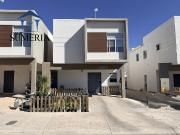 Casa en Venta en Seratta 36 con casa club y alberca