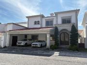 Casa en Venta en Sierra Alta 2do Sector