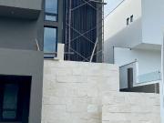 Casa en venta en sierra alta carretera nacional