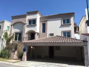 Casa en venta en Sierra Alta, Monterrey, Nuevo León