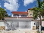 Casa en Venta en SM 19 Cancun Centro