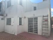 CASA EN VENTA EN SM 525