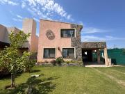 Casa en Venta en Solares del Sur. 3 dormitorios. Pileta