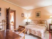 Casa en venta en Sotosalbos. Finca para promoción en...