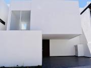 CASA EN. VENTA EN ST. ANGELO