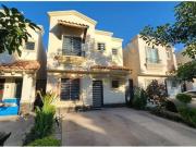 CASA EN VENTA EN STANZA CASTILLA