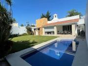 Casa en venta en Sumiya, Jiutepec, Morelos