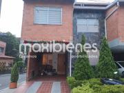 casa en venta en suramérica. Cod V64808