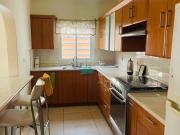 CASA EN VENTA EN T:395M2 C/ELEVADOR FRACC. VILLA TOSCANA...
