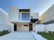 CASA EN VENTA EN RESIDENCIAL DE MERIDA YUCATAN
